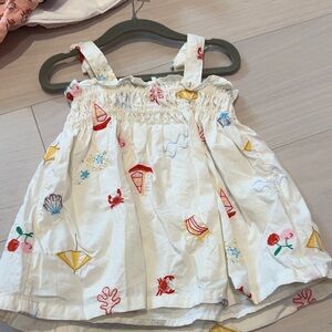 Gap baby Embroidered White dress 18-24